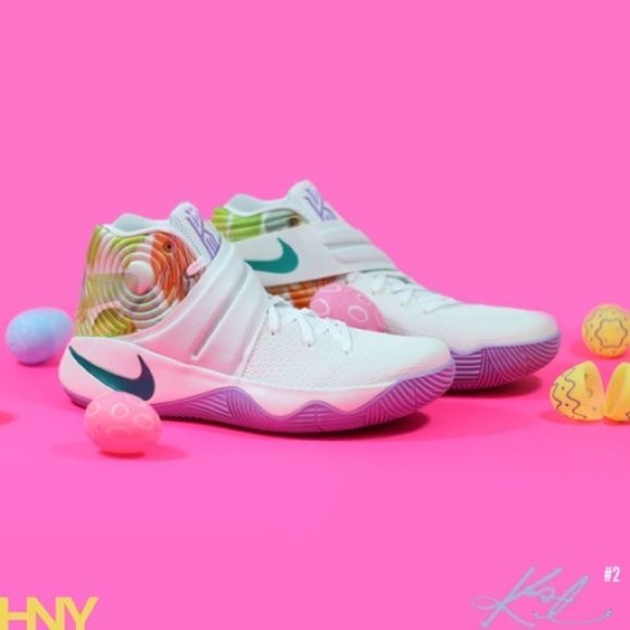 Nike Sneakers Rare Special Edition White Multicolored Women’s Size 7.5 - Picture 3 of 16